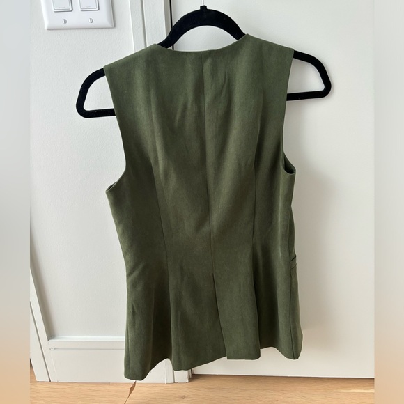 Reformation Casey vest in Fern size XS - Picture 5 of 5